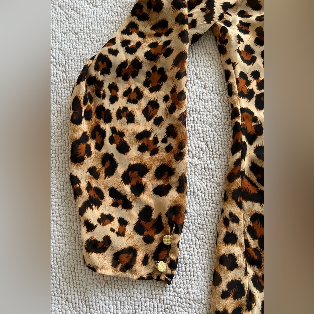 ZARA Shirt Top Blouse | Leopard Animal Print 🐆✨ Semi-Sheer | Size: XS - Picture 8 of 16